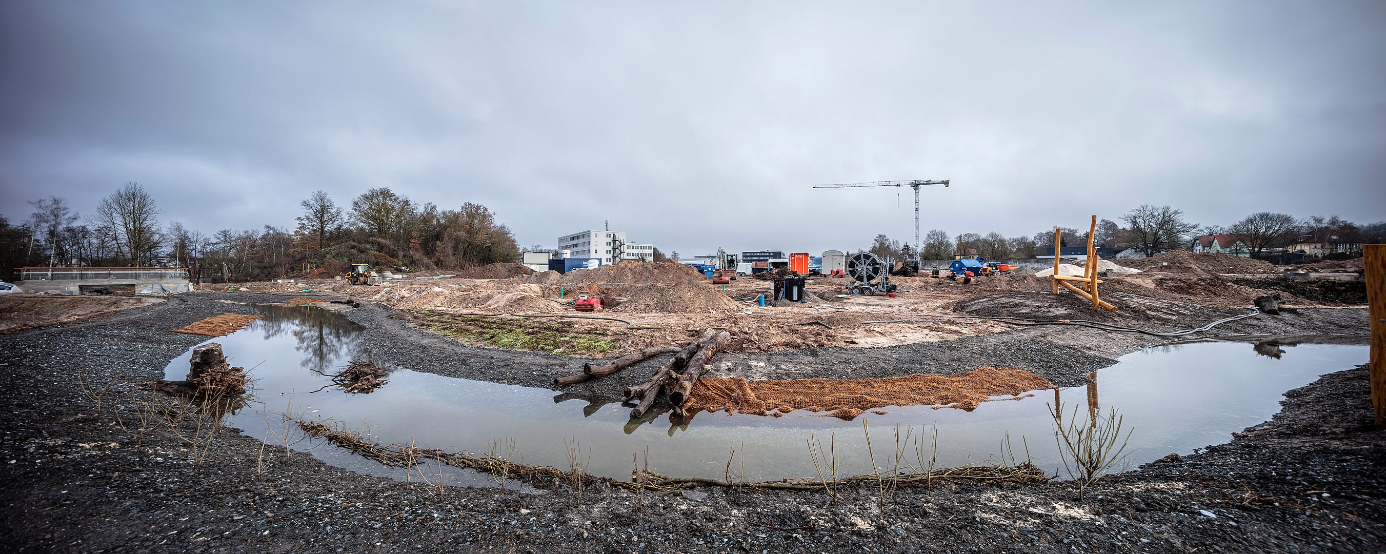 Baufortschritt des Neubauprojekts joseph mit erschlossener Baugrube Baufortschritt des Neubauprojekts joseph mit erschlossener Baugrube